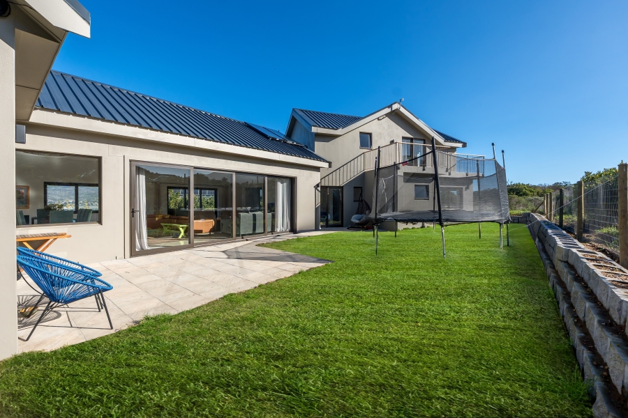 5 Bedroom Property for Sale in Chapman